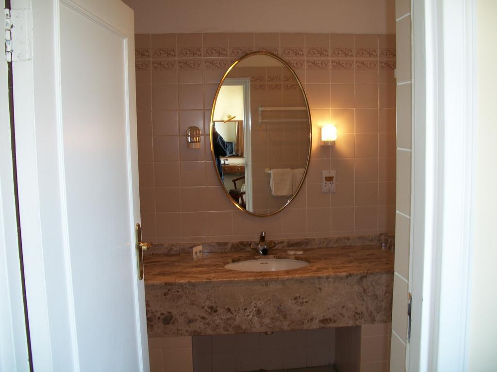 Savoy Hotel Kimberley Chambre photo