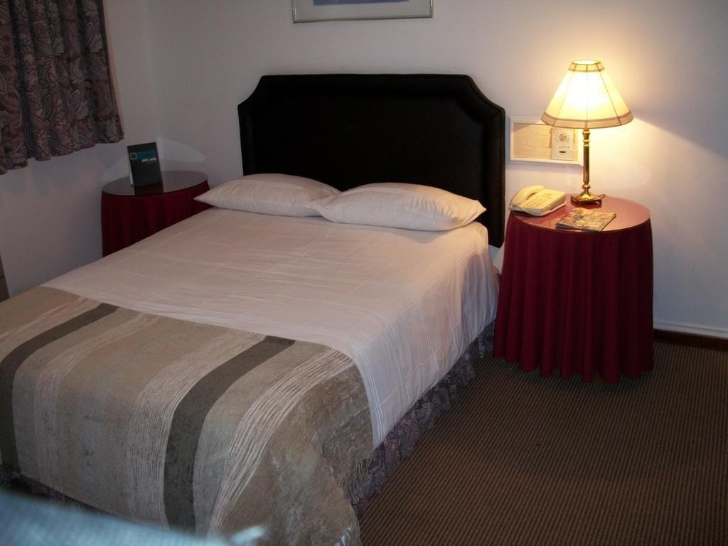 Savoy Hotel Kimberley Chambre photo